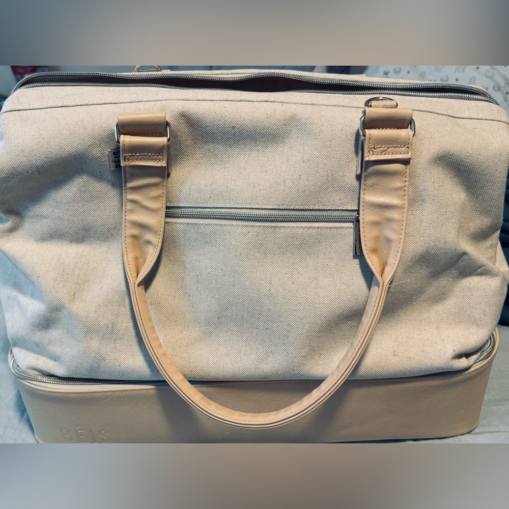 Beis weekender in beige